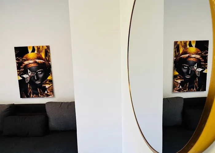 Apartment 8br Apt, With Garden & Tarrace, Sleeps 17 Vienna