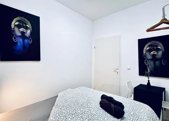 8br Apt, With Garden & Tarrace, Sleeps 17 Apartment Vienna