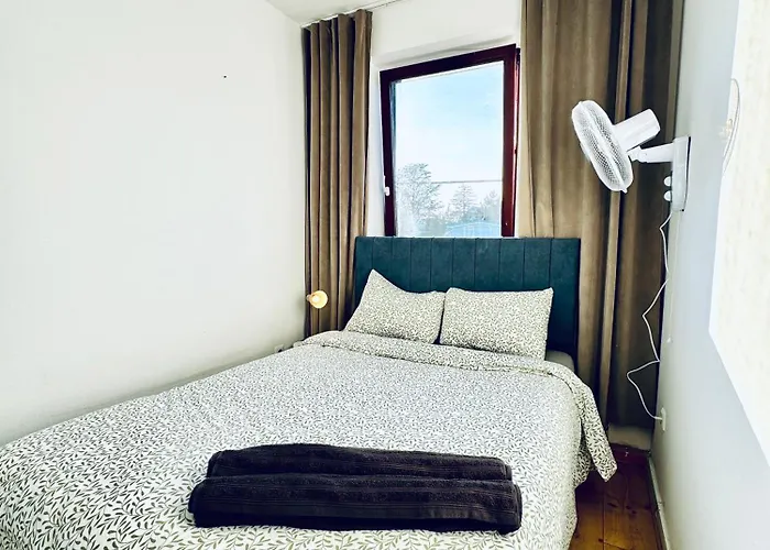 8br Apt, With Garden & Tarrace, Sleeps 17 Apartment Vienna