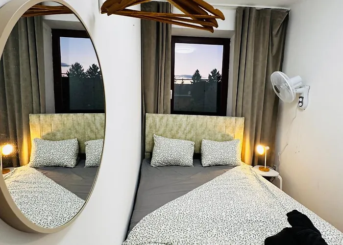 8br Apt, With Garden & Tarrace, Sleeps 17 * Vienna