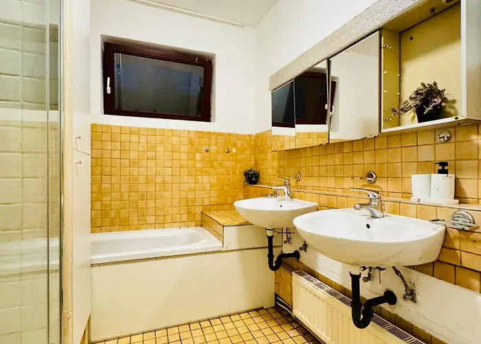 8br Apt, With Garden & Tarrace, Sleeps 17 Apartment Vienna